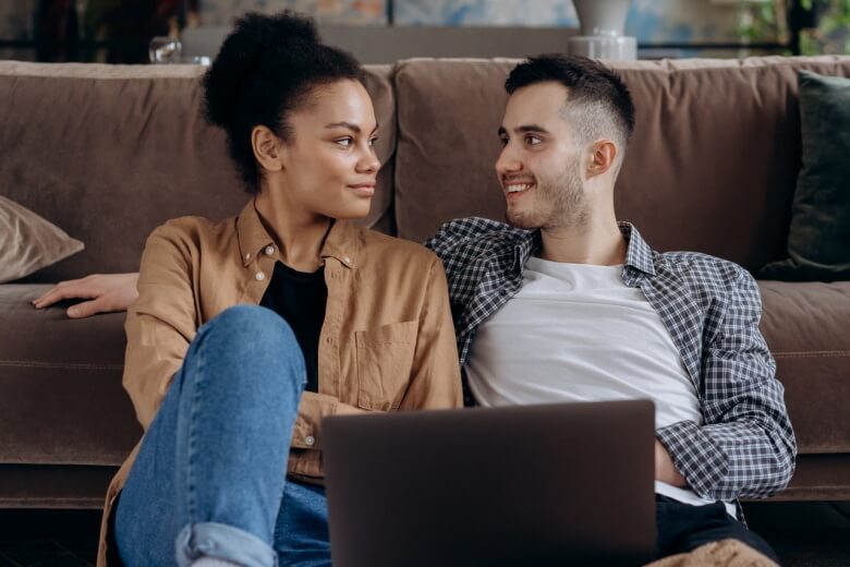 couple surprised to see the worth of their timeshare